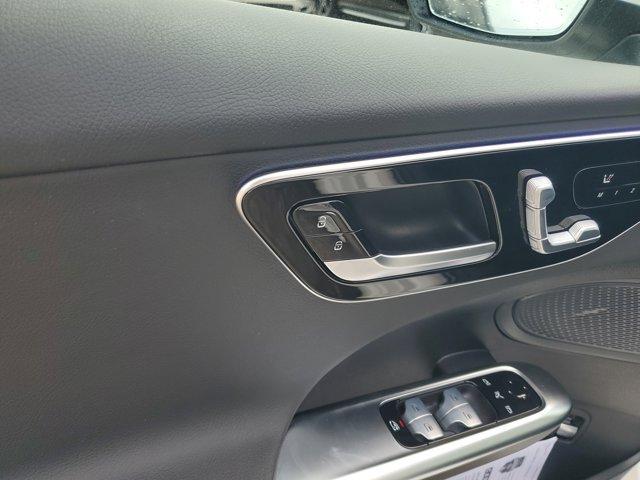 Photo of 2025 Polar White Mercedes-Benz C-Class