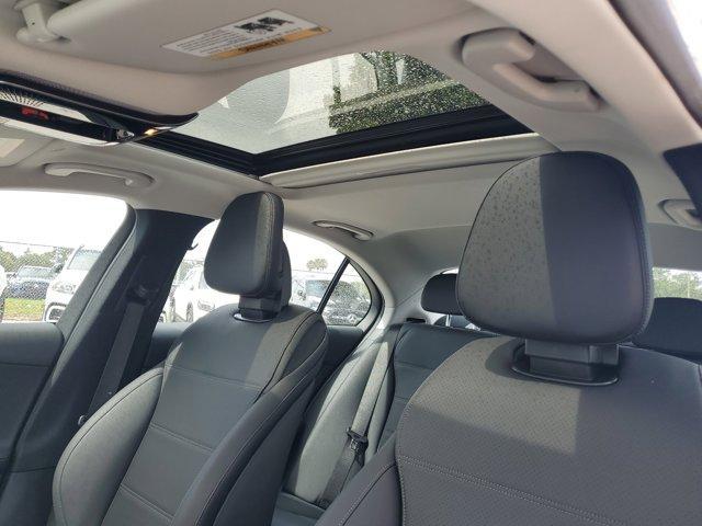 Photo of 2025 Polar White Mercedes-Benz C-Class