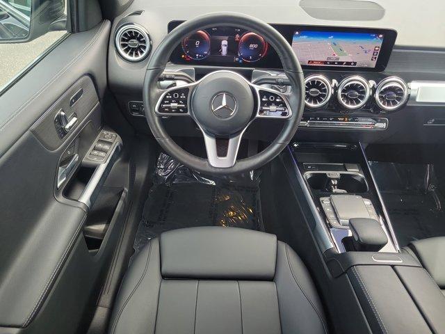 Photo of 2023 Midnight Black Mercedes-Benz GLB 250