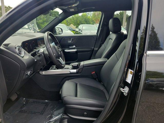 Photo of 2023 Midnight Black Mercedes-Benz GLB 250