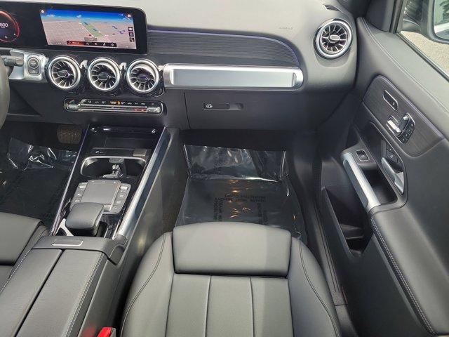 Photo of 2023 Midnight Black Mercedes-Benz GLB 250