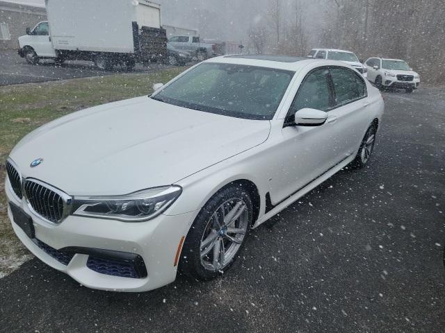 2017 BMW 750