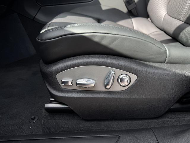 Photo of 2026 White Porsche Macan