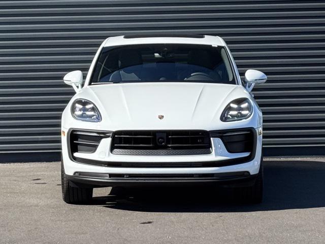 Photo of 2026 White Porsche Macan