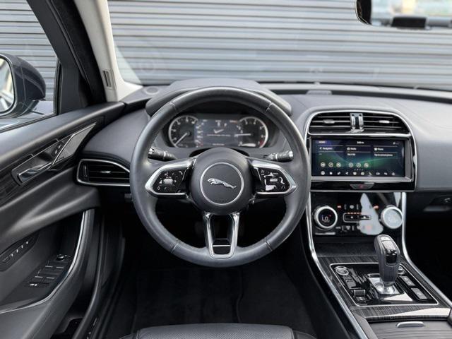 Photo of 2020 Santorini Black Metallic Jaguar XE