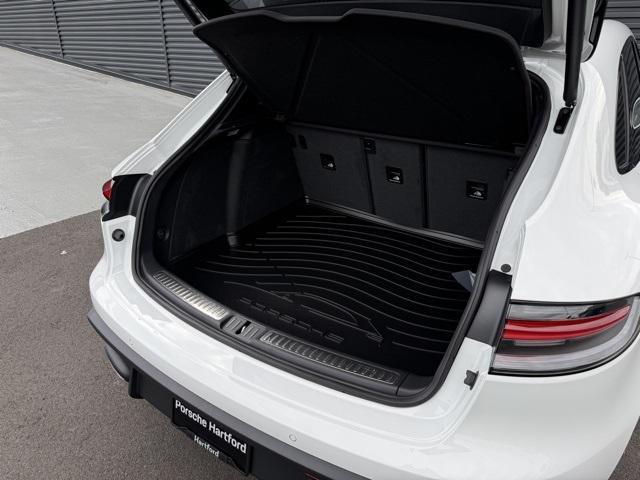 Photo of 2026 White Porsche Macan