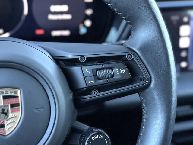 Photo of 2025 Ice Grey Metallic Porsche Macan