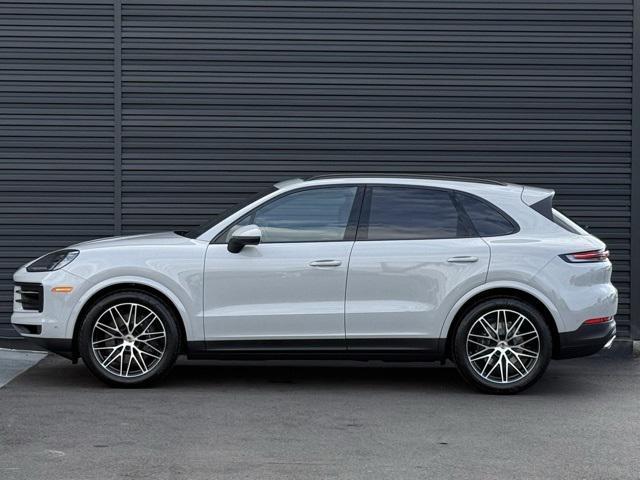 Photo of 2025 Chalk Porsche Cayenne