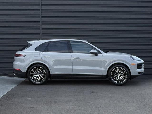 Photo of 2025 Chalk Porsche Cayenne