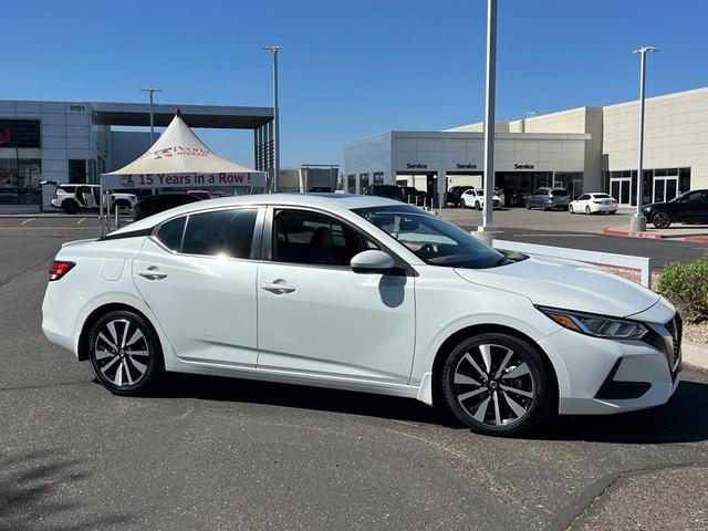 Photo of 2022 Aspen White TriCoat Pearl Nissan Sentra