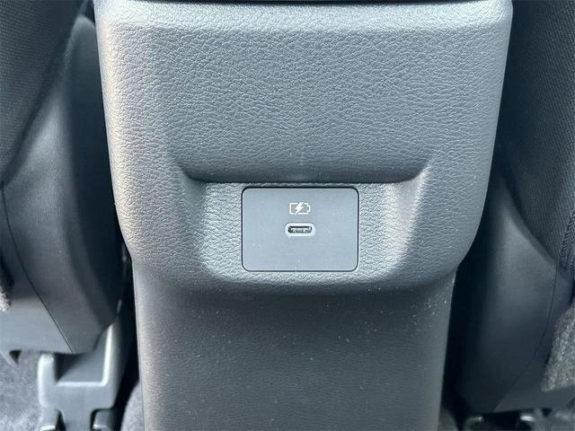 Photo of 2025 QAC Aspen Whit Nissan Versa