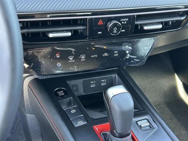 Photo of 2025 Super Black Nissan Kicks