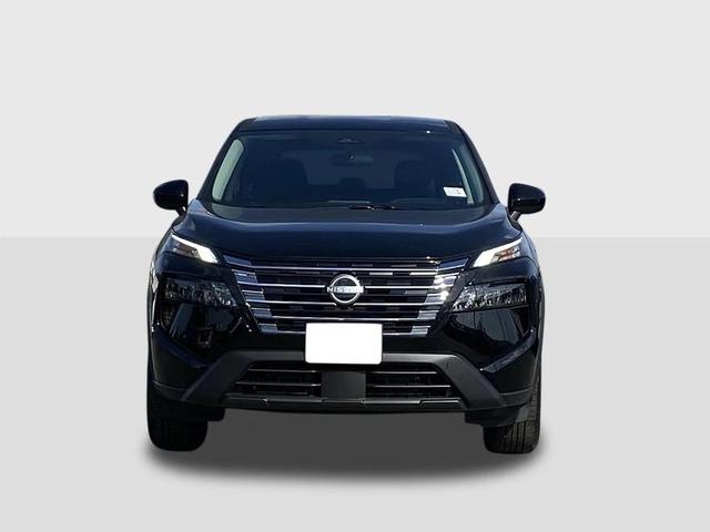 Photo of 2026 Super Black Nissan Rogue