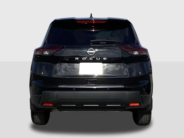 Photo of 2026 Super Black Nissan Rogue