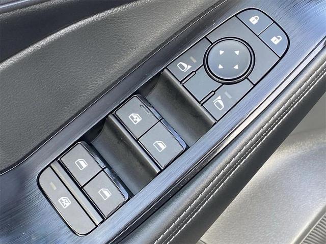 Photo of 2026 Deep Ocean Blue Pearl Nissan Rogue