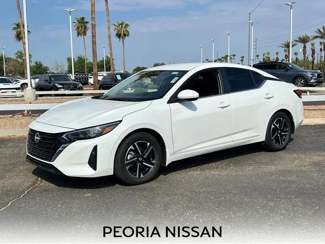 Photo of 2025 Aspen White Tricoat Nissan Sentra