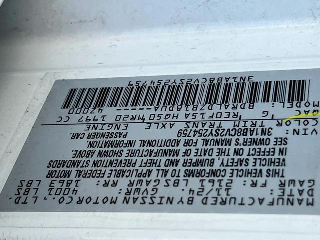 Photo of 2025 Aspen White Tricoat Nissan Sentra
