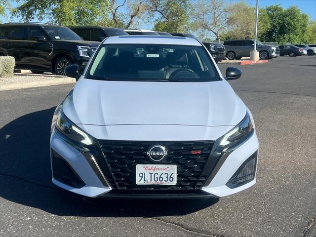 Photo of 2024 Pearl White Tricoat Nissan Altima