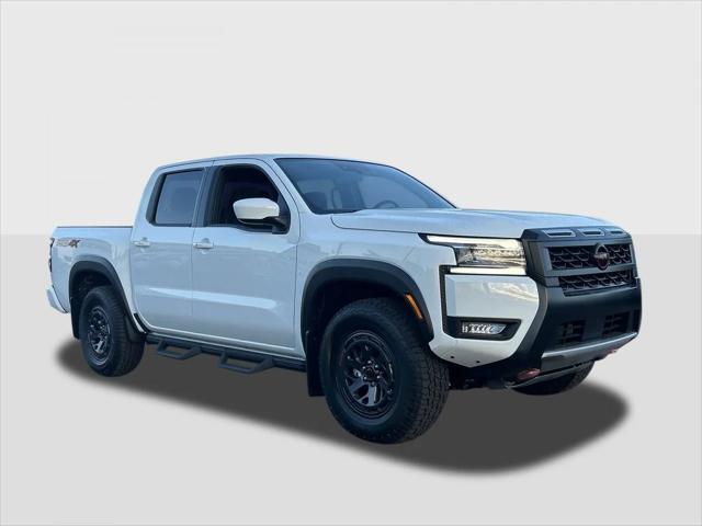 Photo of 2025 Glacier White Nissan Frontier