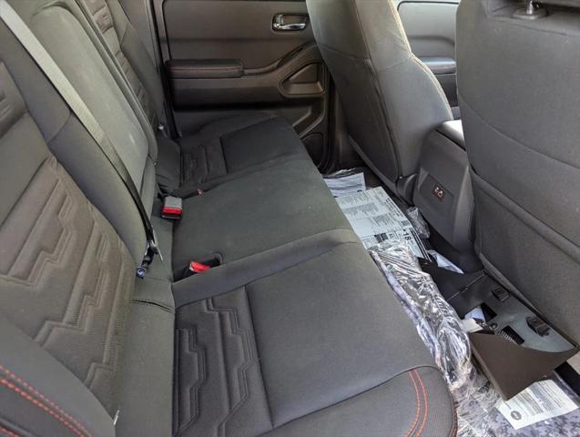 Photo of 2025 Glacier White Nissan Frontier