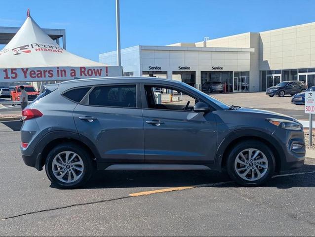 Photo of 2017 Coliseum Gray Hyundai TUCSON