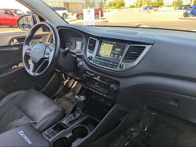 Photo of 2017 Coliseum Gray Hyundai TUCSON