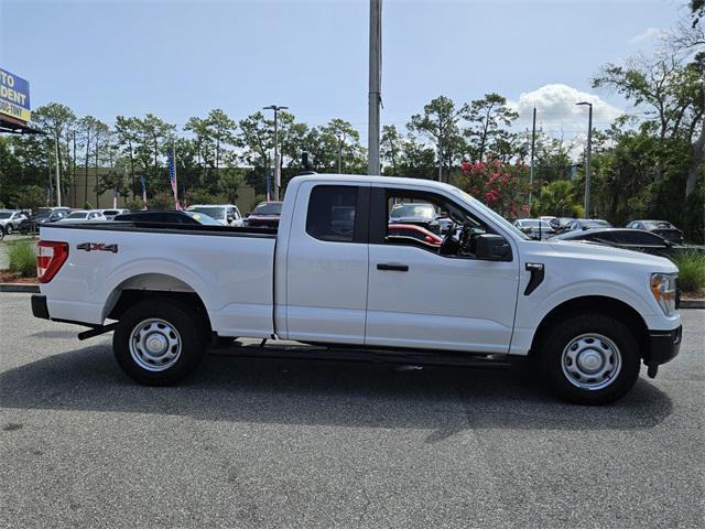 Photo of 2022 Oxford White Ford F-150
