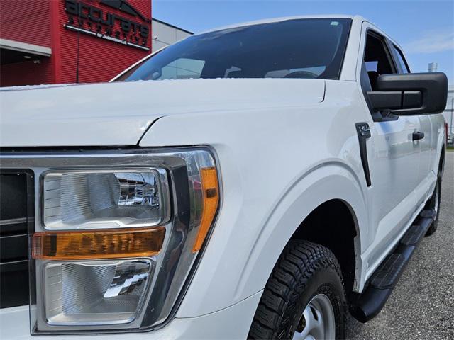 Photo of 2022 Oxford White Ford F-150