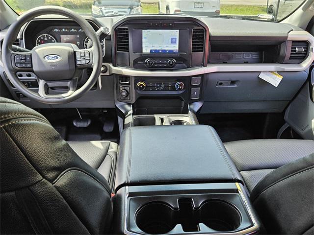 Photo of 2022 Oxford White Ford F-150