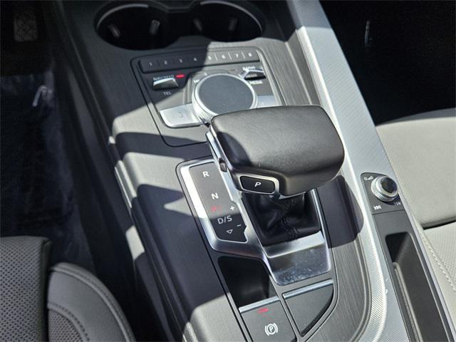 Photo of 2017 Gray Metallic Audi A4 allroad