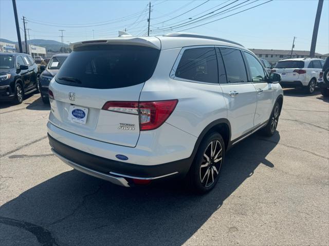 Photo of 2019 White Diamond Pearl Honda Pilot