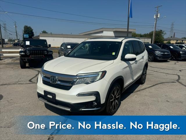 Photo of 2019 White Diamond Pearl Honda Pilot