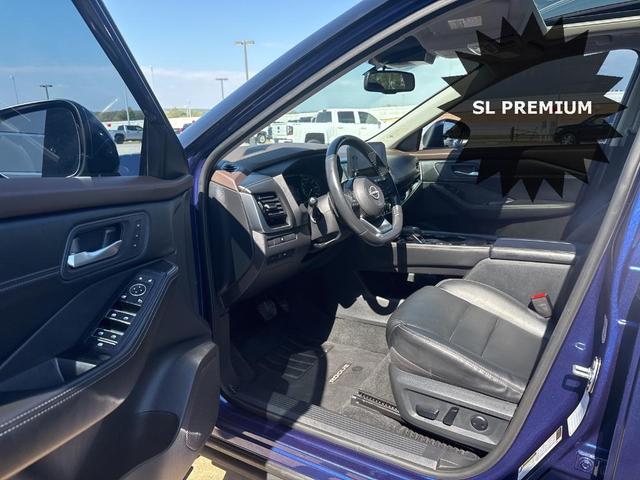 Photo of 2023 Caspian Blue Metallic Nissan Rogue