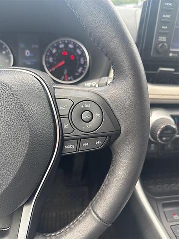 Photo of 2022 Pearl Toyota RAV4