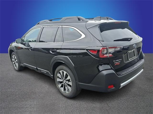 Photo of 2025 Crystal Black Silica Subaru Outback