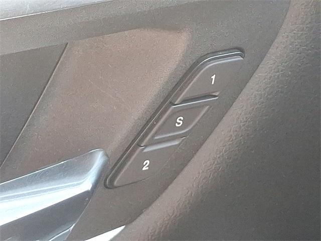 Photo of 2022 Flame Red Clearcoat RAM 1500