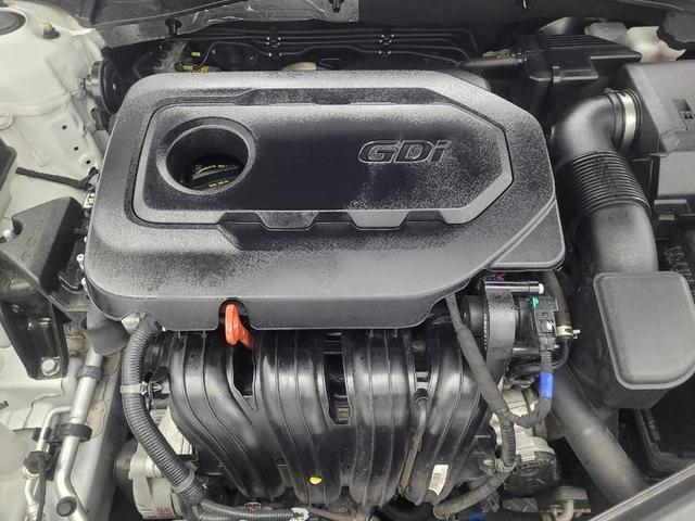 Photo of 2019 Quartz White Pearl Hyundai SONATA