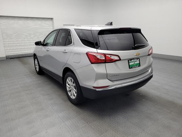 Photo of 2018 Silver Ice Metallic Chevrolet Equinox