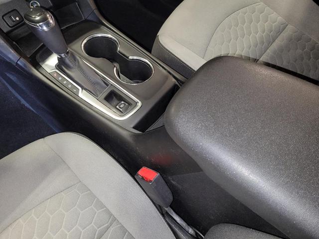 Photo of 2018 Silver Ice Metallic Chevrolet Equinox