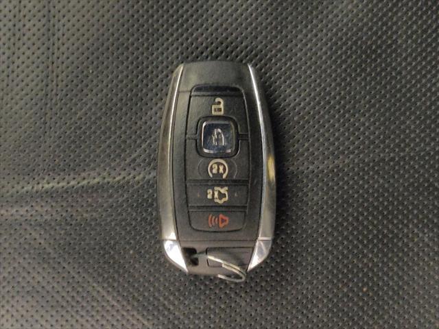 Photo of 2017 Black Lincoln MKC
