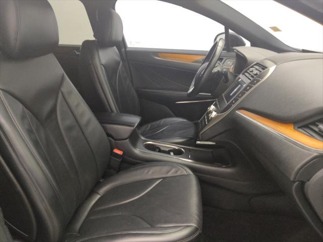 Photo of 2017 Black Lincoln MKC
