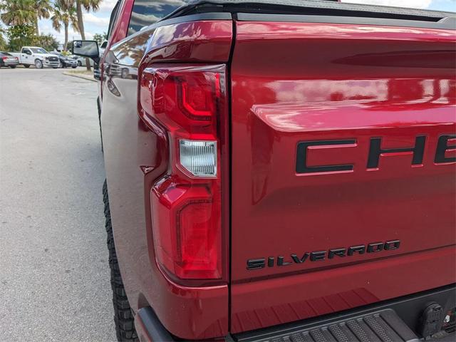 Photo of 2022 Cherry Red Tintcoat Chevrolet Silverado 1500