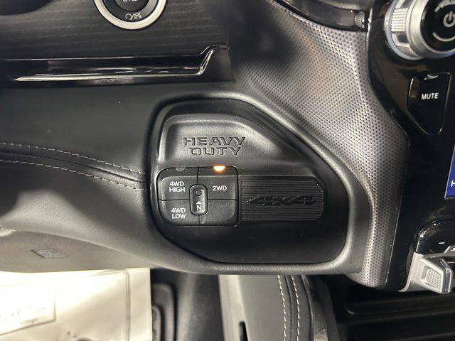 Photo of 2022 Granite Crystal Metallic Clearcoat RAM 3500