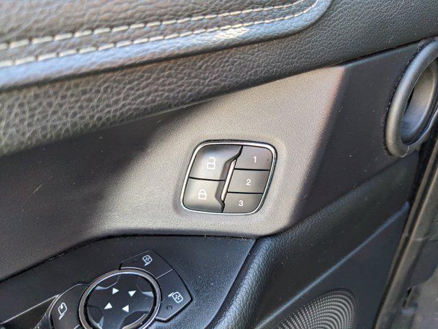 Photo of 2018 Magnetic Ford Expedition Max