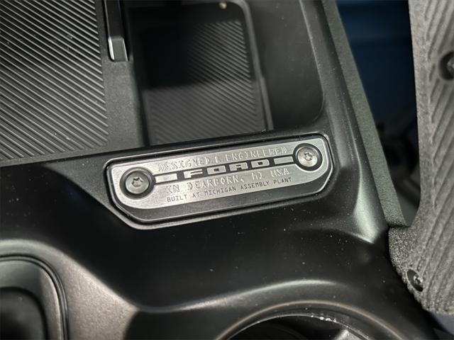 Photo of 2025 Azure Gray Metallic Tri-Coat Ford Bronco
