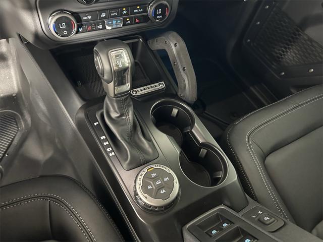 Photo of 2025 Azure Gray Metallic Tri-Coat Ford Bronco