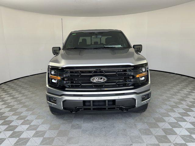 Photo of 2025 Iconic Silver Metallic Ford F-150