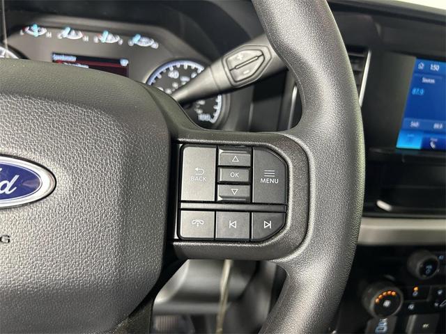 Photo of 2025 Antimatter Blue Metallic Ford F-250