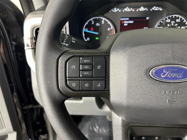 Photo of 2025 Antimatter Blue Metallic Ford F-250