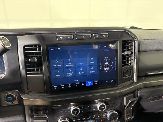 Photo of 2024 OXFORD WHITE Ford F-250